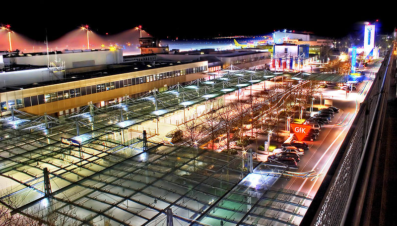 800px-Airport_Nürnberg_Aussengelände.jpg